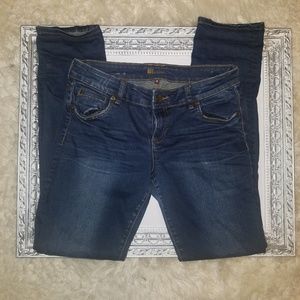 Kut from the Kloth straight leg denim Jean's